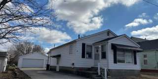 702 5TH Street Gallery 1