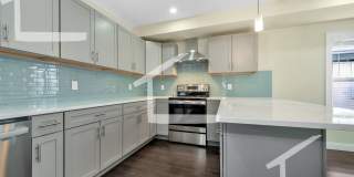 HIge 5 bed steps from Tufts Gallery 18