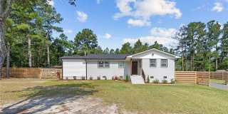 3 Bedroom, 2.5 Bath Country Living. Gallery 1