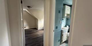 228 Philip Avenue Gallery 16