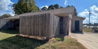 1017 Saratoga Gallery 1