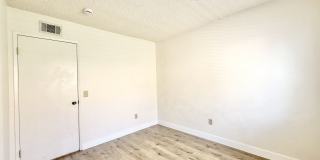 AVAILABLE NOW! 3 Bedroom 2 Bathroom Home in Golden Sun Estates! Gallery 16