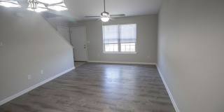 Large 4 bedroom Duplex Gallery 6