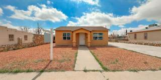 Great location! Gallery 1