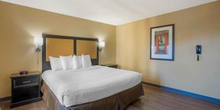 Detroit - Madison Heights Gallery 32