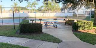 FULLY FURNISHED - Peaceful 4 Bed / 2 Bath Condo Gallery 20