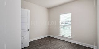 Newly Built 4 Bed 2 Bath Craftsman Home in Spanish Fort with Deck Gallery 6