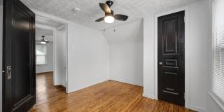 19121 Kingsville St Gallery 12