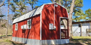 Studio Tiny home in West Batesville Studio Tiny home in West Batesville Gallery 3