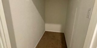 BEAUTIFUL AND SPACIOUS ALMOST BRAND NEW 2 STORY HOME AVAILABLE! Gallery 9