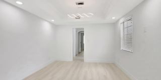 237 NW 7th Street Gallery 16