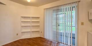 Manors of Bryn Mawr 2 Bed 2 Bath Condo AVAILABLE NOW! Manors of Bryn Mawr 2 Bed 2 Bath Condo AVAILABLE NOW! Gallery 5