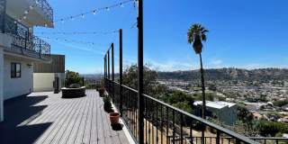 Gorgeous 5 Bed House - Amazing View! Gallery 39