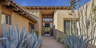 9792 E FORGOTTEN HILLS Drive Gallery 2