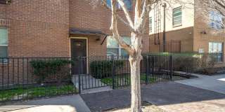 1200 College Avenue Gallery 18