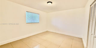 1540 SW 5th Pl Gallery 31