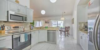 Stunning 4BR House in Kissimmee Gallery 16