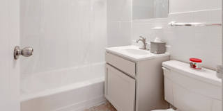 214 Place Apartments Gallery 9
