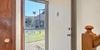 Harts Landing - Right next to the pool! One month half off rent! Gallery 6