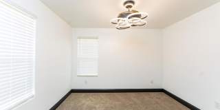 4209 Redbud Ave Gallery 27