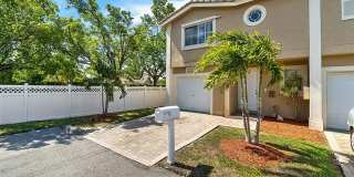 11633 NW 23rd Ct Gallery 1