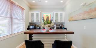 Heritage Bay Gallery 114