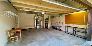 Warm & Inviting Home with Bonus Den in Prime SW Bend Location Gallery 40