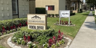 Greenbriar Woods Apartments Gallery 1