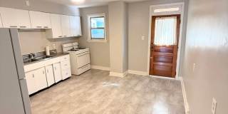 One or 2 bedroom, 1 bathroom home with a den in the heart of Lawrenceville. Gallery 6