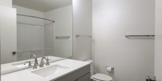 Rarely Available !  Beautiful 3-Bedroom Corner Unit – Pet Friendly & Spacious! Gallery 19