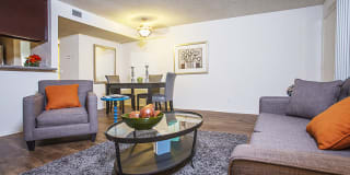 The Howard Gallery 25