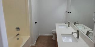 15537 W Gelding Drive Gallery 23