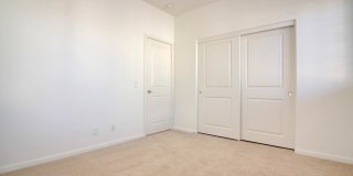 Nestled in the Woodbury Community- detached 2-bedroom Bowen Court Town Home Gallery 21