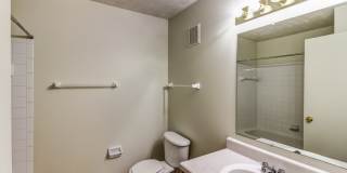 Riverbend Apartment Homes Gallery 6