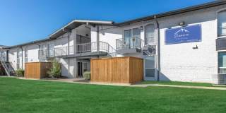 Sierra Heights Gallery 17