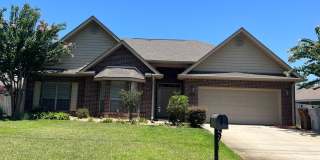 Gulf Breeze - Oriole Beach - 3 Bedroom, 2 Bathroom - lawn care included Gallery 1