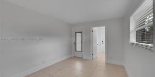 808 SW 12th Ct Gallery 15