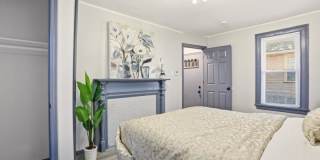 328 Halsted St. Gallery 4