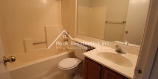 Nice 3bd/2ba House with 2 Car Garage near Bell & Rio Linda Blvd Gallery 15