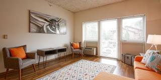 Quisling Terrace Apartments Gallery 11