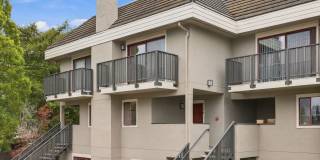 Conveniently Located 2 Bed, 2.5 Bath Townhome Gallery 1