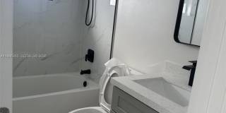 712 EUSTON AVENUE S Gallery 8