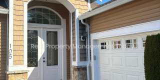 Beautifully Remodeled Modern 3-Bedroom TownHome with Fenced Yard & Garage in Orting Beautifully Remodeled Modern 3-Bedroom TownHome with Fenced Yard & Garage in Orting Gallery 30