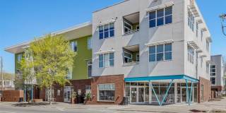 Downtown Durham 1bd/1ba Corner-Unit Condo with On-Site Personal 1-Car Garage! Gallery 1