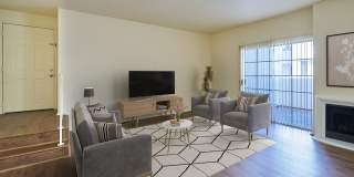 Summit At Warner Center Gallery 56