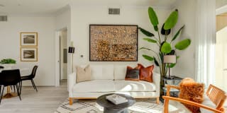 Ferrante Ferrante Gallery 106