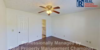 Freshly Updated 3 BD/2 BA Home with Garage, Fenced Yard Near Smith Creek Park Gallery 11