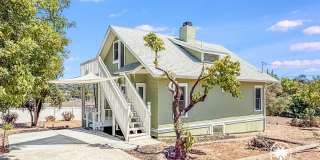 SD: Beautiful Victorian Home with Large Lot, Sweeping Views, Wraparound Deck & Upstairs Suite Gallery 1