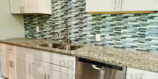 Remodeled 4 Bed/2 Bath Home w/ Garage & Large Backyard Remodeled 4 Bed/2 Bath Home w/ Garage & Large Backyard Gallery 8