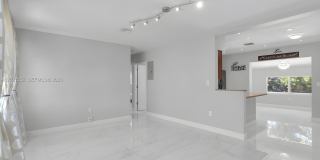 2340 SW 15th St Gallery 6